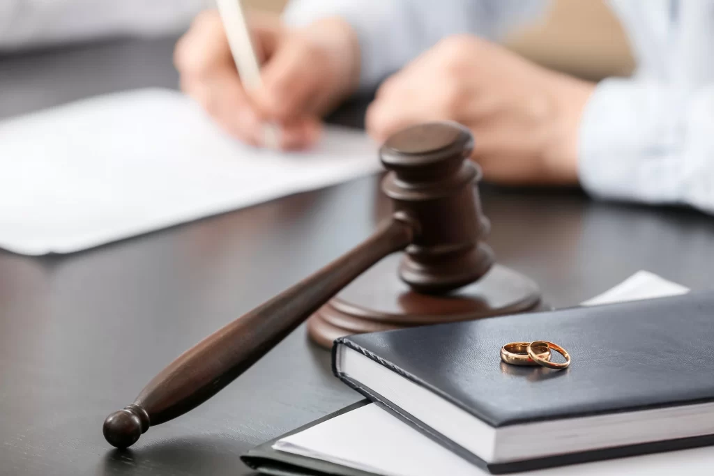 Divorce Lawyer in Santa Ana, CA