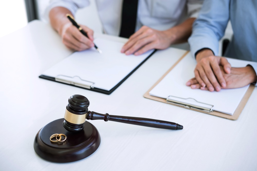 Divorce Lawyer in Santa Ana, CA